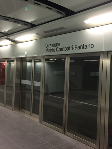 segnaletica stazione interni