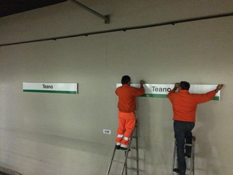 segnaletica stazione interni
